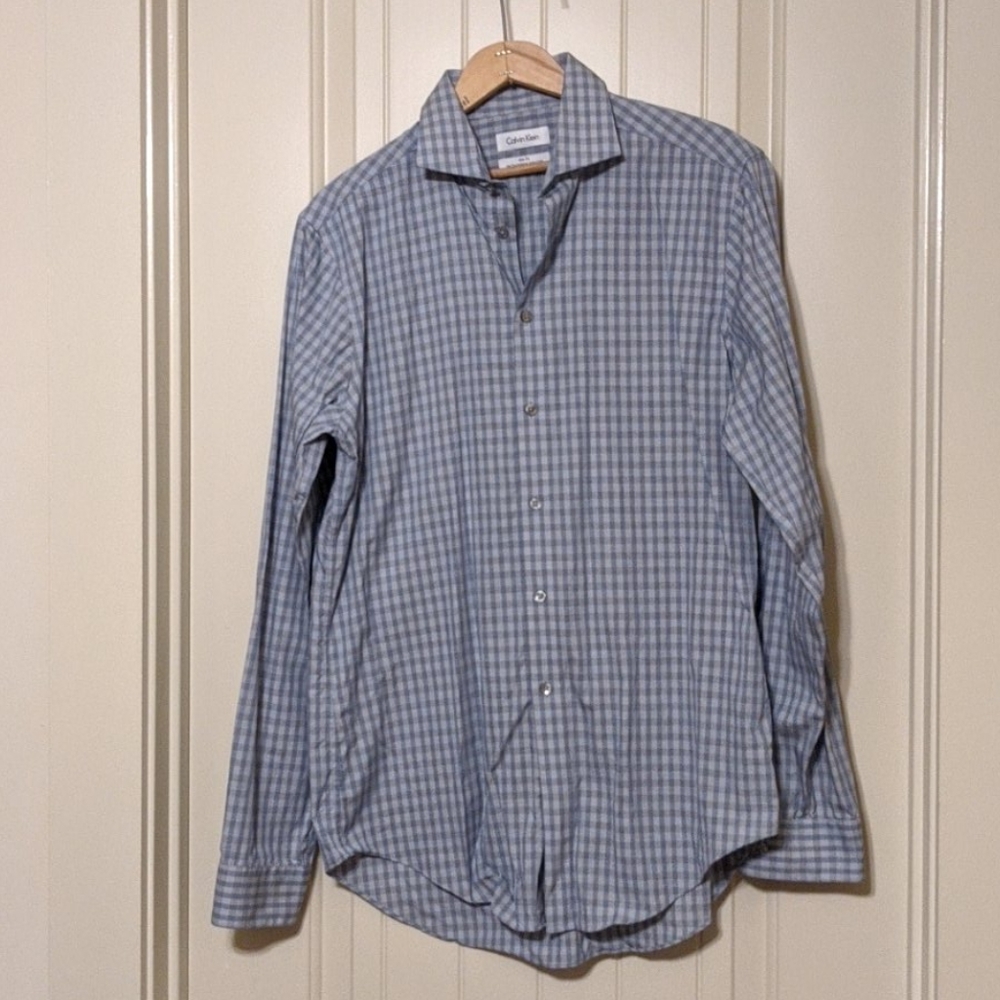 EUC Calvin Klein Dress Shirt